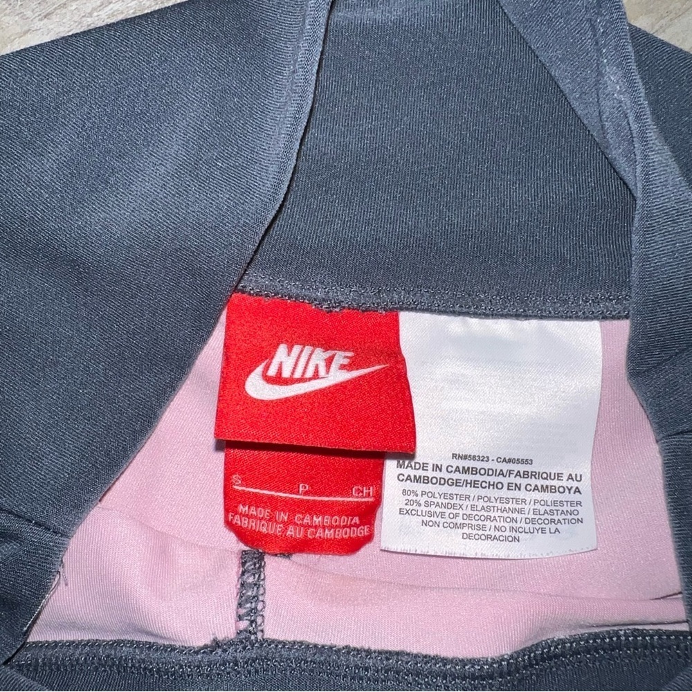 Nike Youth Girl’s Printed Pink Leggings Size S - Picture 4 of 6